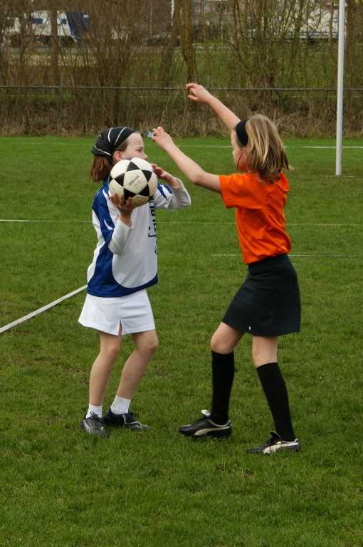 Korfbal E2 3 april 2010-8.JPG